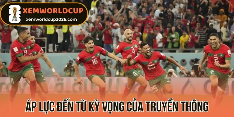 Áp lực đến từ kỳ vọng của truyền thông